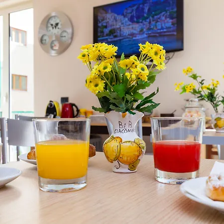 Couette-café Giacomino 4*