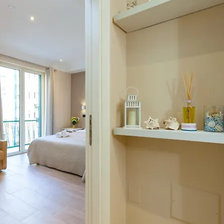 Giacomino Oda ve Kahvaltı