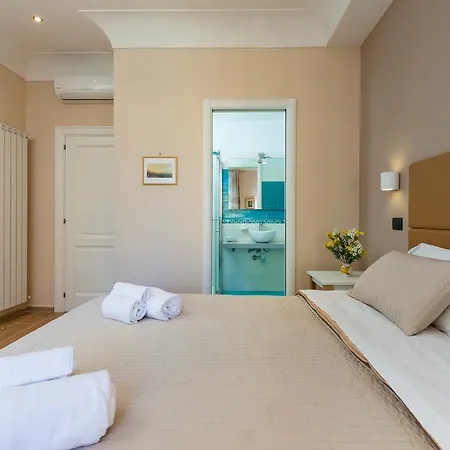 Oda ve Kahvaltı Giacomino